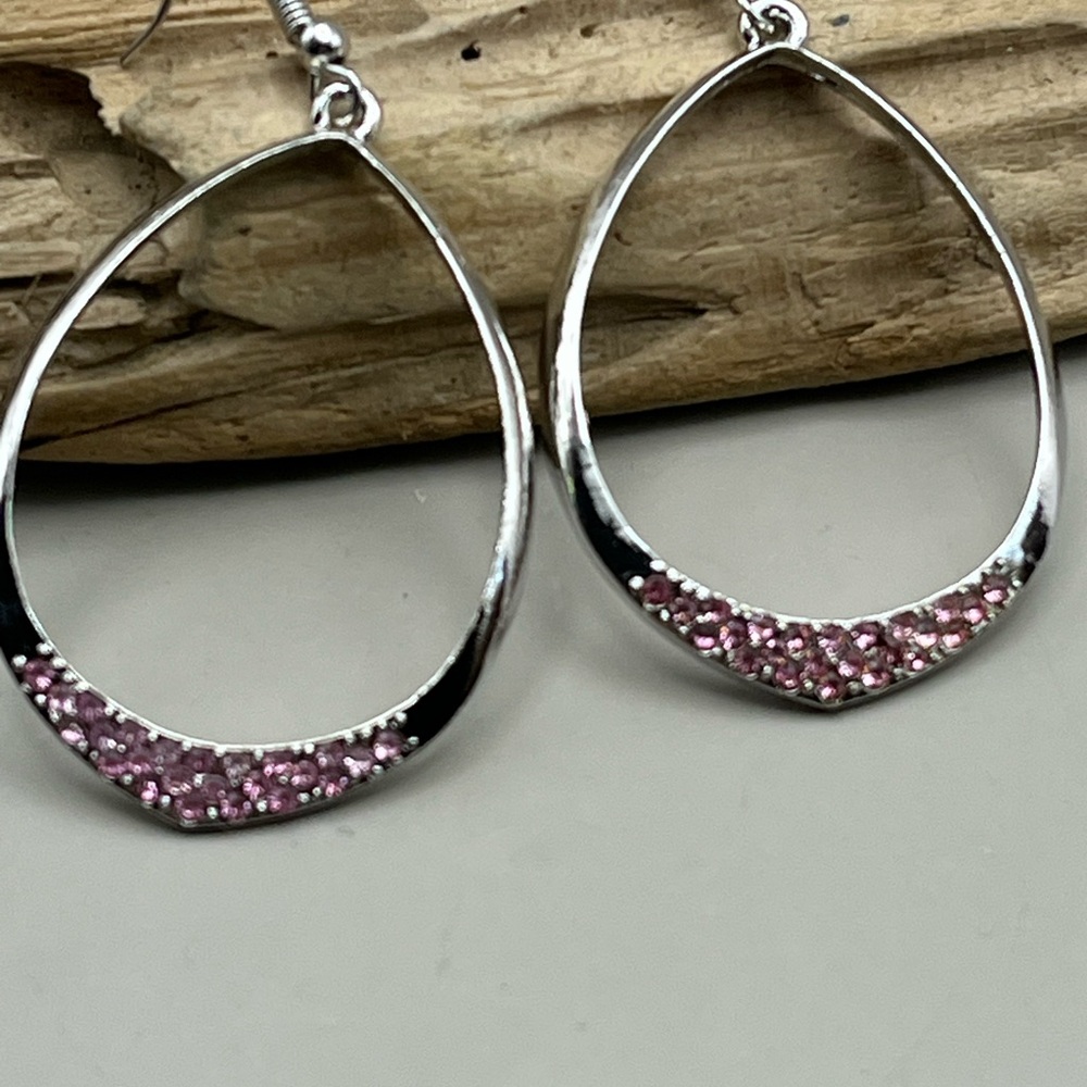 Elegant Silver and Pink Teardrop Earrings